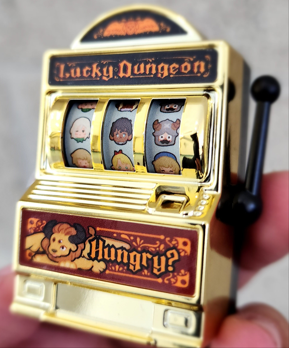 Lucky Dungeon Slot Machine Charm [PREORDER SHIPS AUGUST]